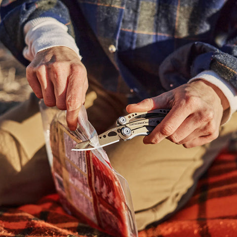 Leatherman Skeletool CX Sandstorm – Kompaktes Multi-Tool mit 154CM-Klinge
