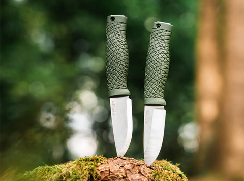 Böker Manufaktur Solingen Bronco Mini CPM-3V Green Scandi – Kompaktes Bushcraft Messer mit Scandi-Schliff, CPM-3V Stahl & Kydexscheide