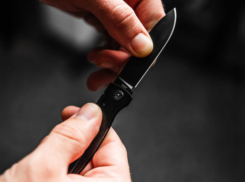 Böker Plus Atlas All Black – Slipjoint Taschenmesser 12C27, Schwarz, legal führbar