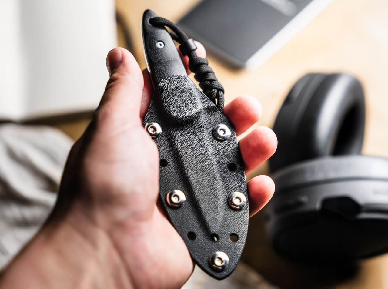 Böker Plus Pollywog – Kompaktes Neck Knife mit Natur-Charakter