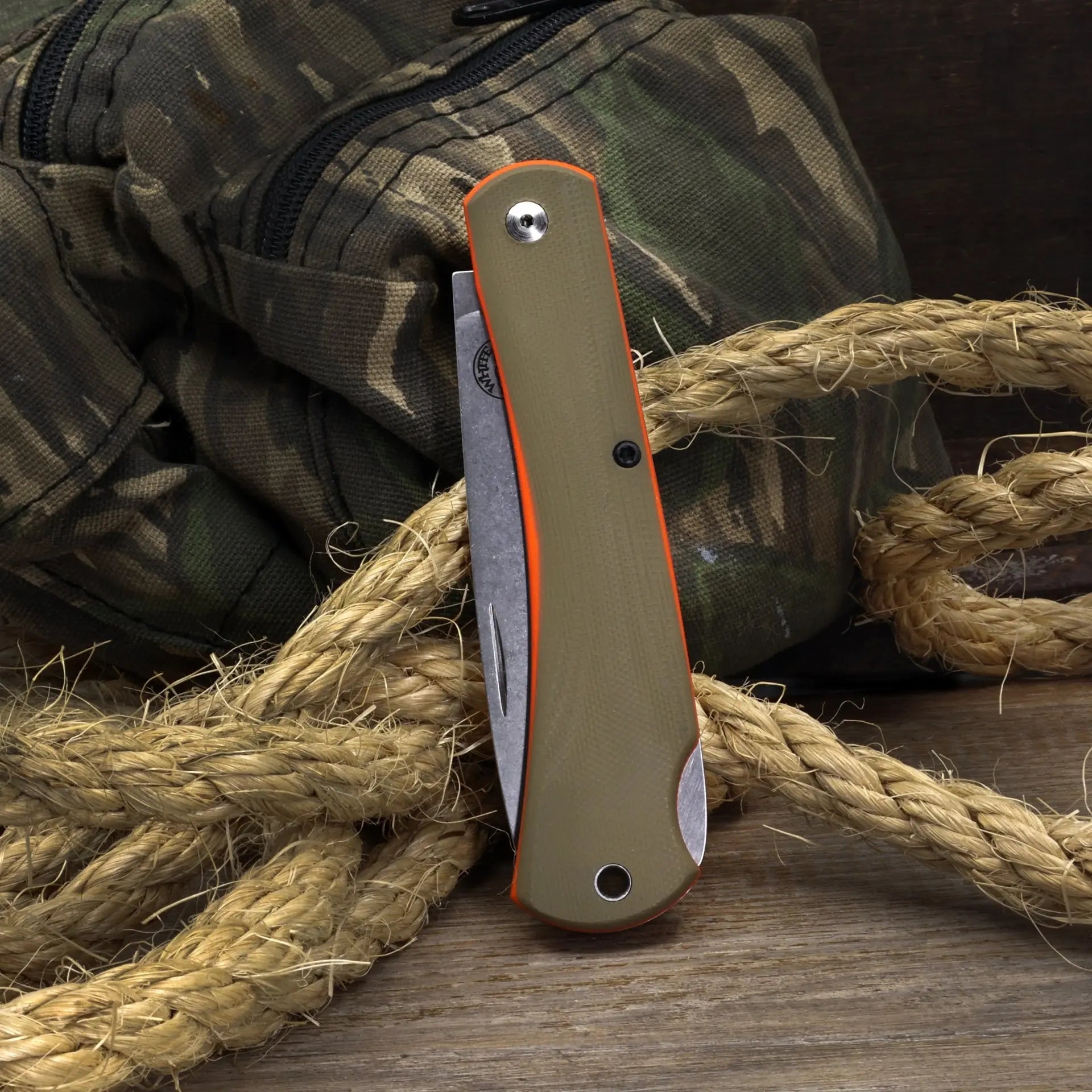 White River Mudbug Green G10 / Orange Liner – Lockback-Taschenmesser CPM MagnaCut, §42a-konform
