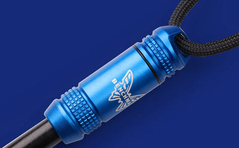 Benchmade 50023 Exotac Zündstab / Ferro Rod – Blau | Kompakter Feuerstahl für Outdoor & Bushcraft