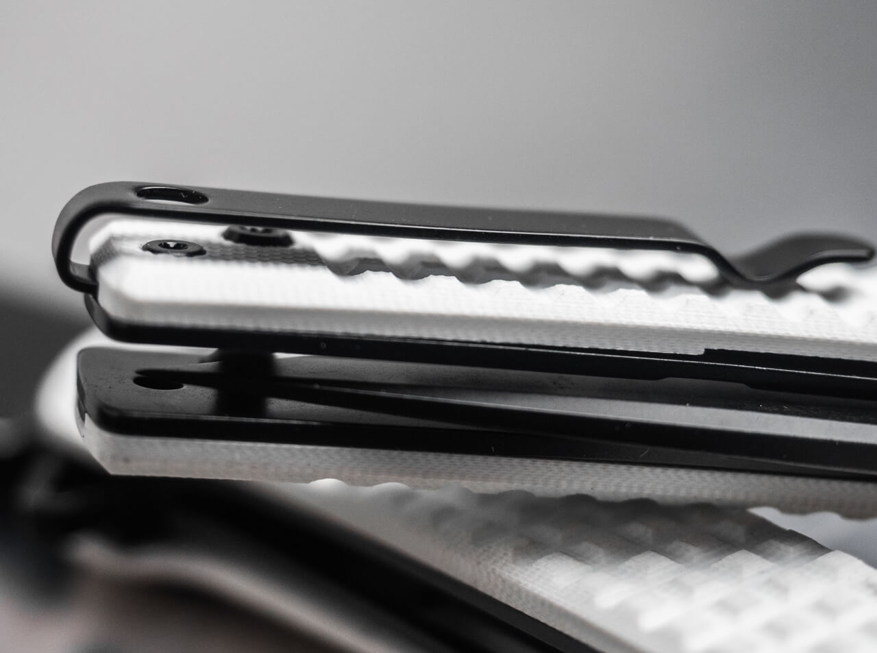 Böker Magnum Empery Taschenmesser – Einhandmesser Flipper 440B, Linerlock – §42a WaffG