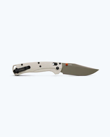 Benchmade 15536GN-01 Taggedout – Tan Grivory, Elmax, AXIS Lock, SelectEdge®