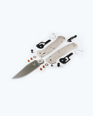 Benchmade 15536GN-01 Taggedout – Tan Grivory, Elmax, AXIS Lock, SelectEdge®