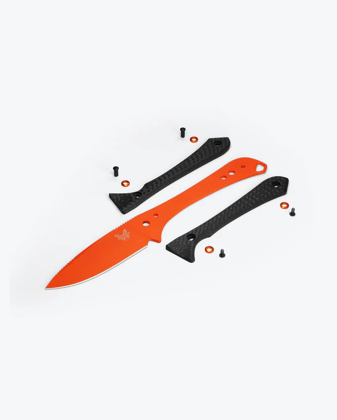 Benchmade 15201OR Altitude CPM-S90V – Ultraleichtes Jagdmesser aus Carbon