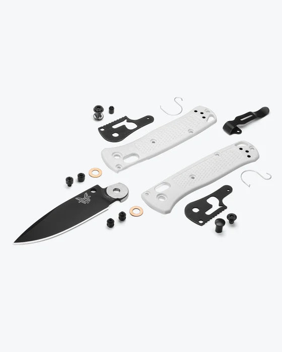 Benchmade 533BK-1 Mini Bugout – White Grivory, CPM-S30V, AXIS Lock