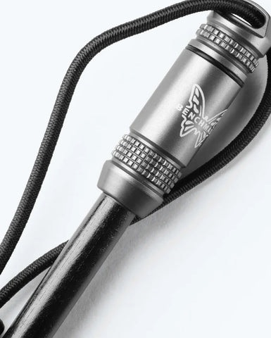 Benchmade 50024 Exotac FireRod Feuerstahl grau – Premium Firestarter mit quickLIGHT Zünder | Made in USA
