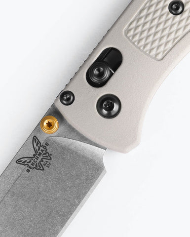 Benchmade 535-12 Bugout – Tan Grivory Edition CPM-S30V Premiumstahl